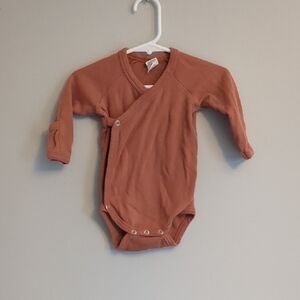 Kate Quinn Organic Cotton Rust Long Sleeve Crossover Bodysuit - Size 6-12 Months